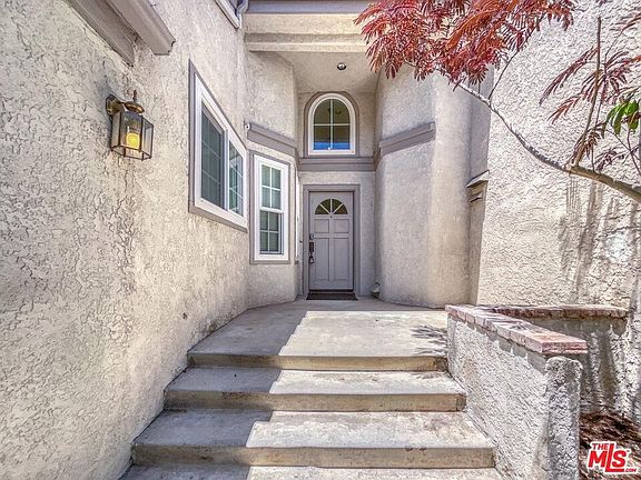 3rd image of 24526 Windsor Dr Unit C
