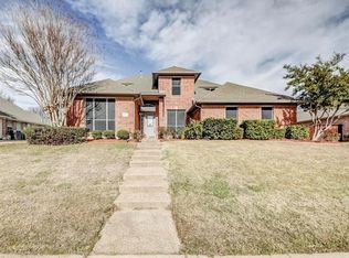 1220 Oakwood Ct, Flower Mound, TX 75028