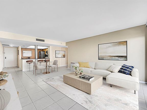 4th image of 4900 N Ocean Boulevard #802