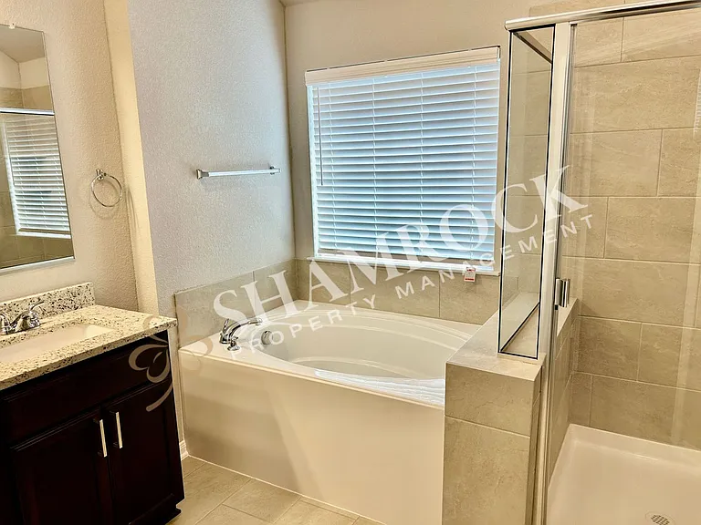 10233 Driskill Dr — Photo 8