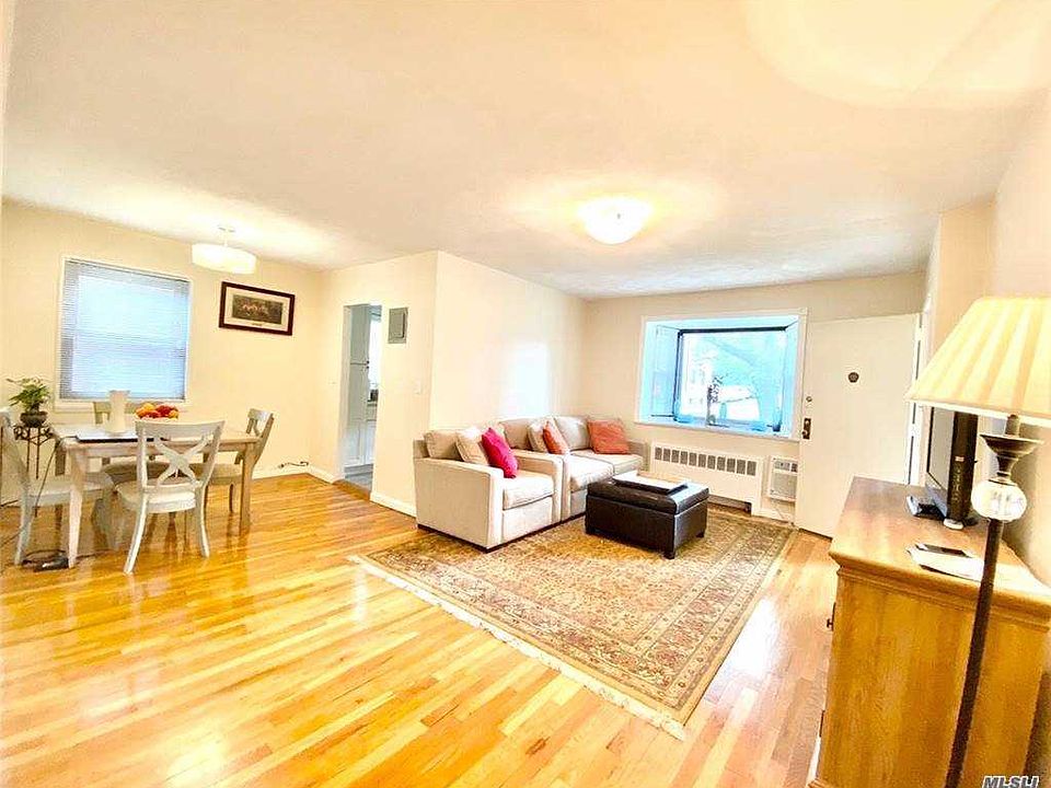 1st image of 57-61 246th Cres