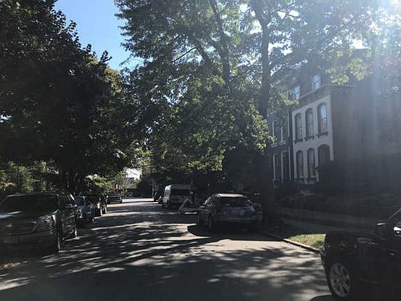 4th image of 1821 Kennett Pl