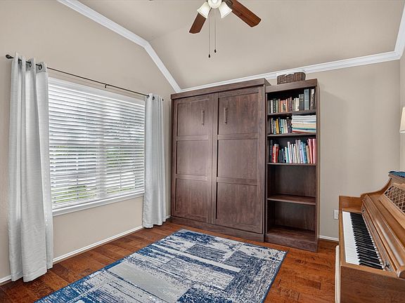 4th image of 1236 Hickory Bend Ln