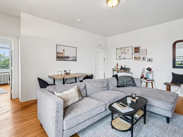 851 Blvd East image 6 of 42