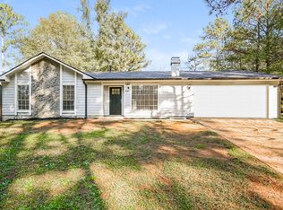 4060 Faron Ct, Ellenwood, GA 30294