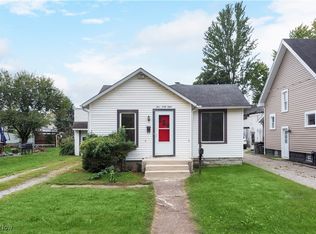 468 Maple Ave, Amherst, OH 44001