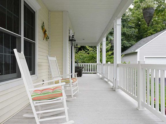 3rd image of 509 Mahoney Dr