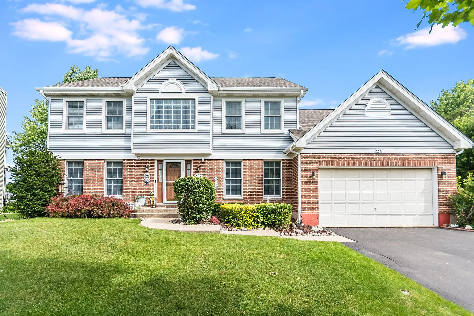 2311 Apple Hill Ln photo 1