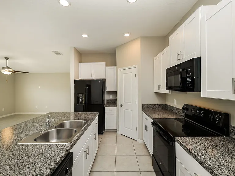 11515 Sage Canyon Dr — Photo 7