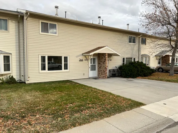 211 Parkcrest Way, Riverton, WY 82501