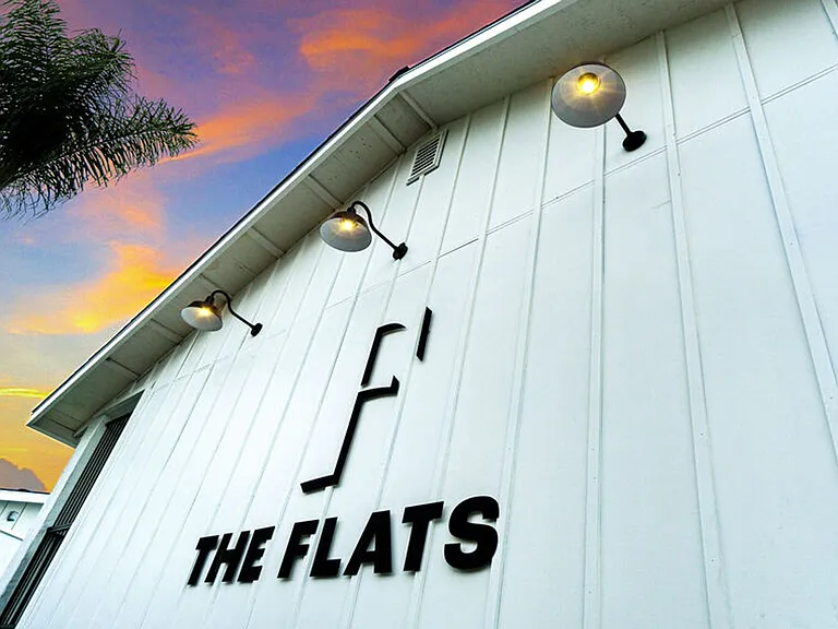 The Flats — Photo 29