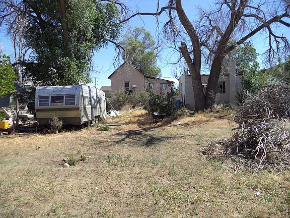 3rd image of 105 12th St