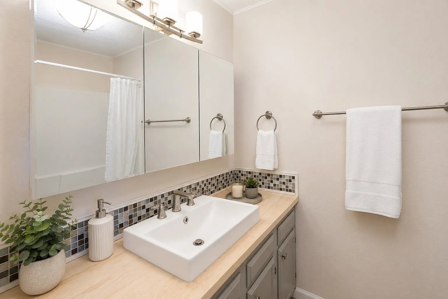 2 bed, 1134 sqft, $2,500 — Photo 2