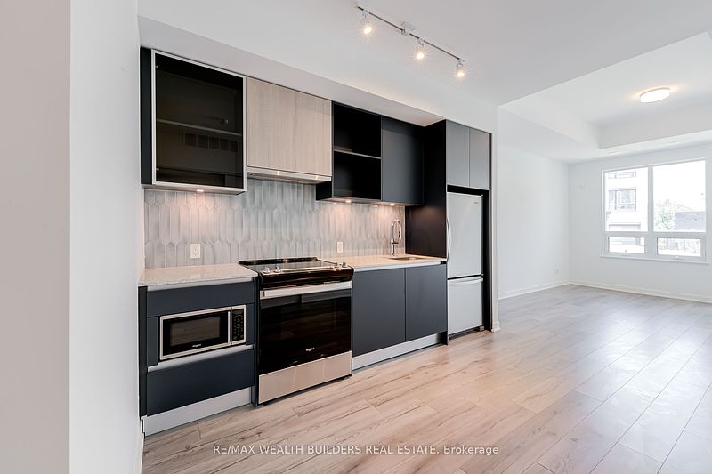 Oakville Townhouse for rent - 2 Bedrooms — photo 15