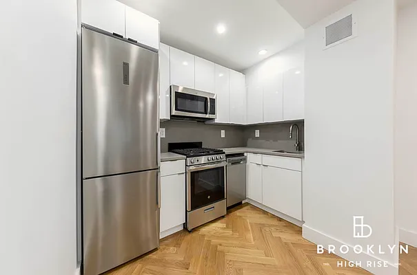 Rented by Brooklyn High Rise LLC | media 13