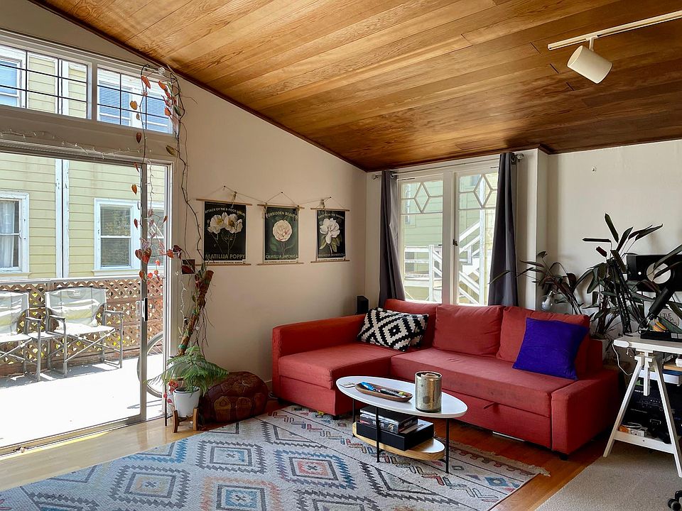 1st image of 2638 Hyde St #B
