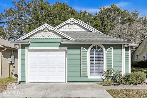 1729 Chatham Cir Photo 1