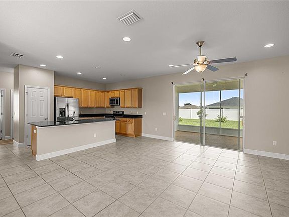 5th image of 5015 SE 91st Ln