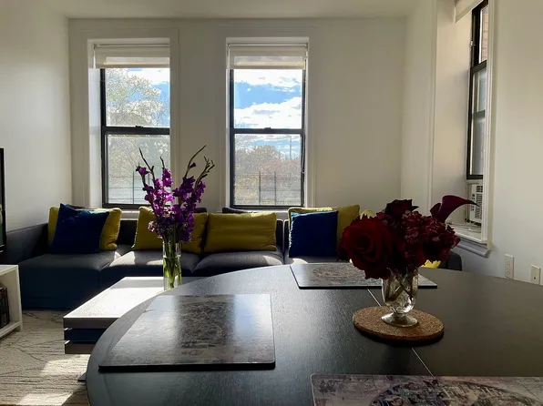 45 Central Park N Unit 5D, New York, NY 10026