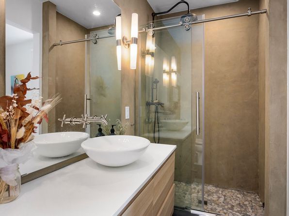 803 E Ellsworth Ave #&-10