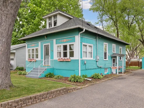 443 1st Ave SW, Forest Lake, MN 55025