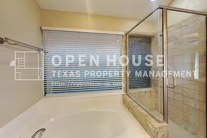 1608 Railhead Pl — Photo 11