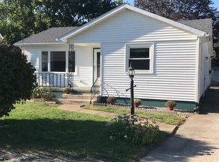 301 Michigan Ave, Westville, IL 61883