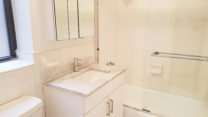 Rented by Corcoran | media 12