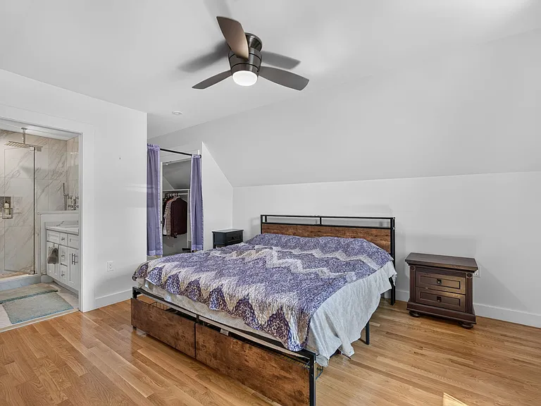 44 Worley St #2 — Photo 22