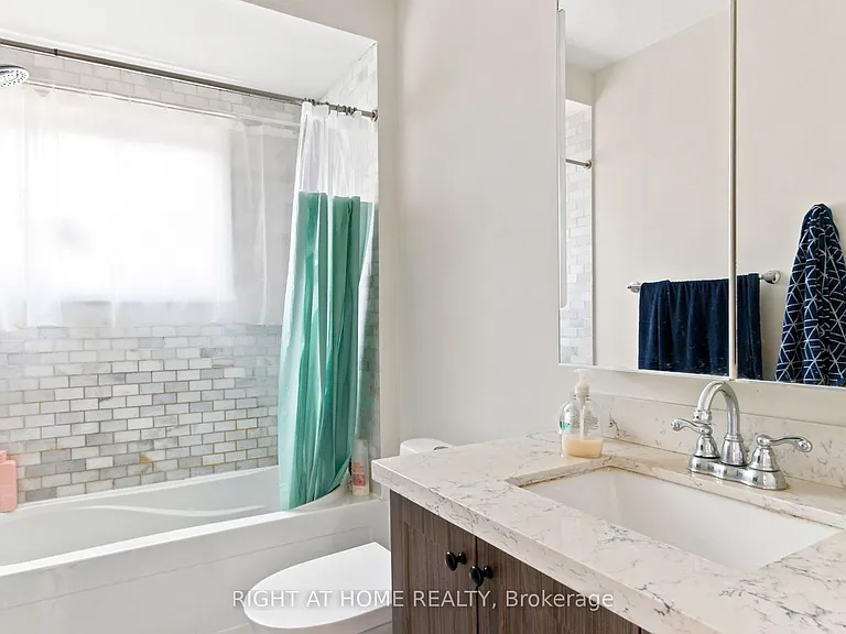 77 Lappin Ave #MAIN UPPER — Photo 27