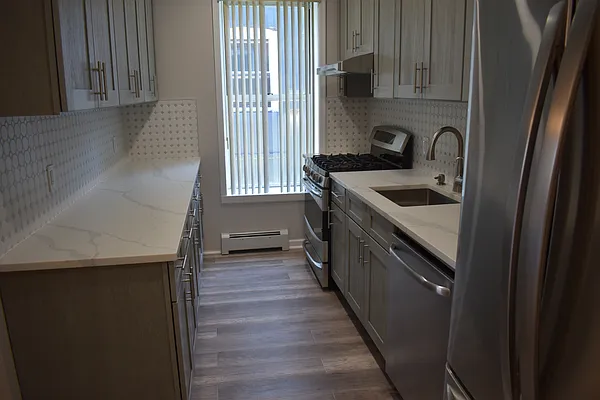 Rented by NY Space Finders Inc. | media 9