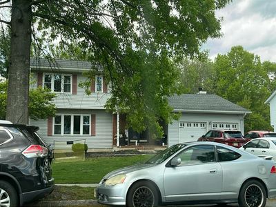 4 Innocenzi Dr, Hamilton, NJ, 08690