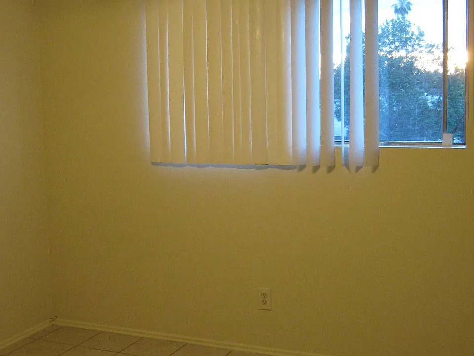 Bedroom - 1 bed/1 bath