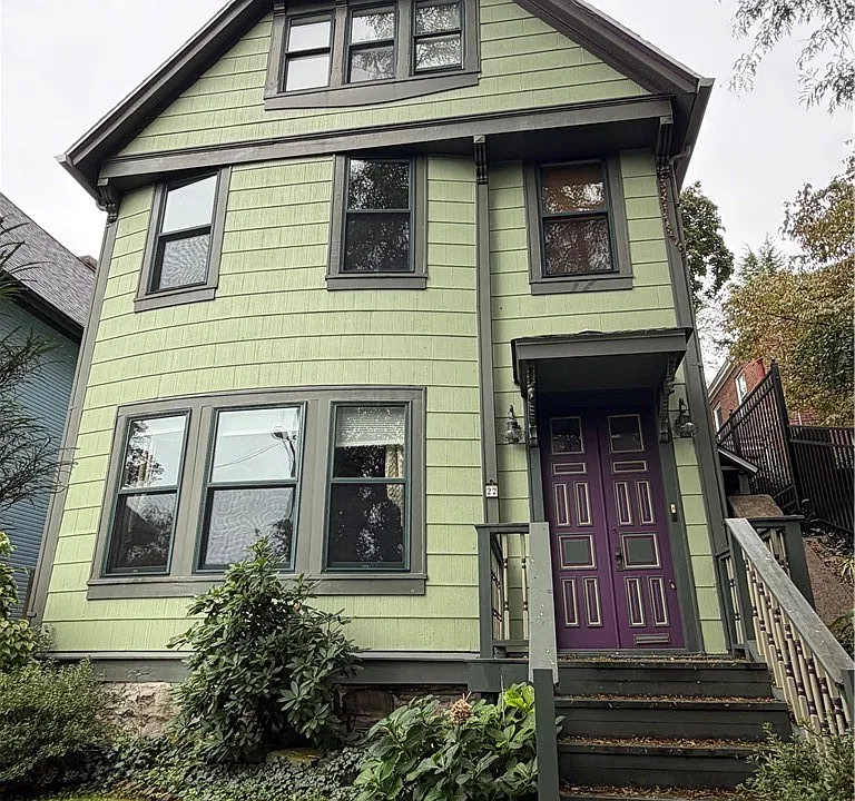 22 Brownell St