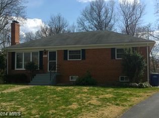3830 Pickett Ct, Annandale, VA 22003