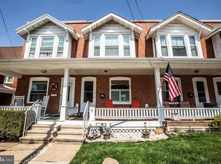 9 W Broad St, Shillington, PA 19607