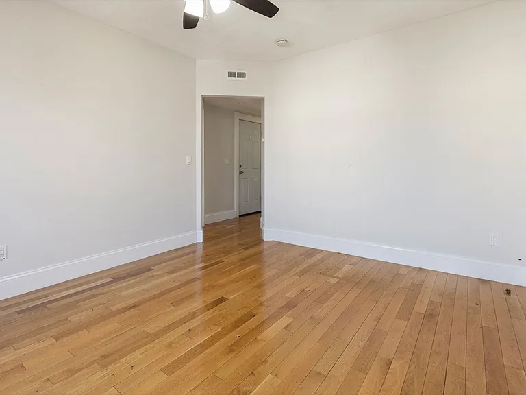 64 Florida St #2 — Photo 9