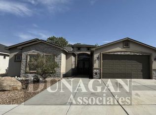 1112 Chitalpa Ct, Carlsbad, NM 88220