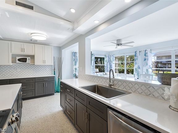 5th image of 24544 Kingfish St