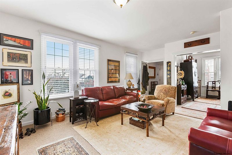 4th image of 39-41 WALTON Street