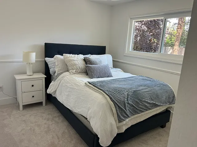 3955 Dunhill St — Photo 12