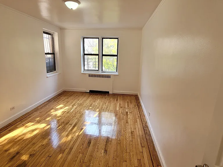 85 McClellan St #3H — Photo 18