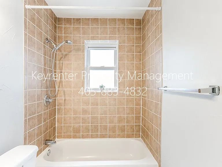 3615 SW 12th St — Photo 31
