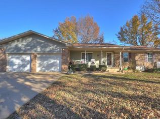 676 N 429th Rd, Pryor, OK 74361