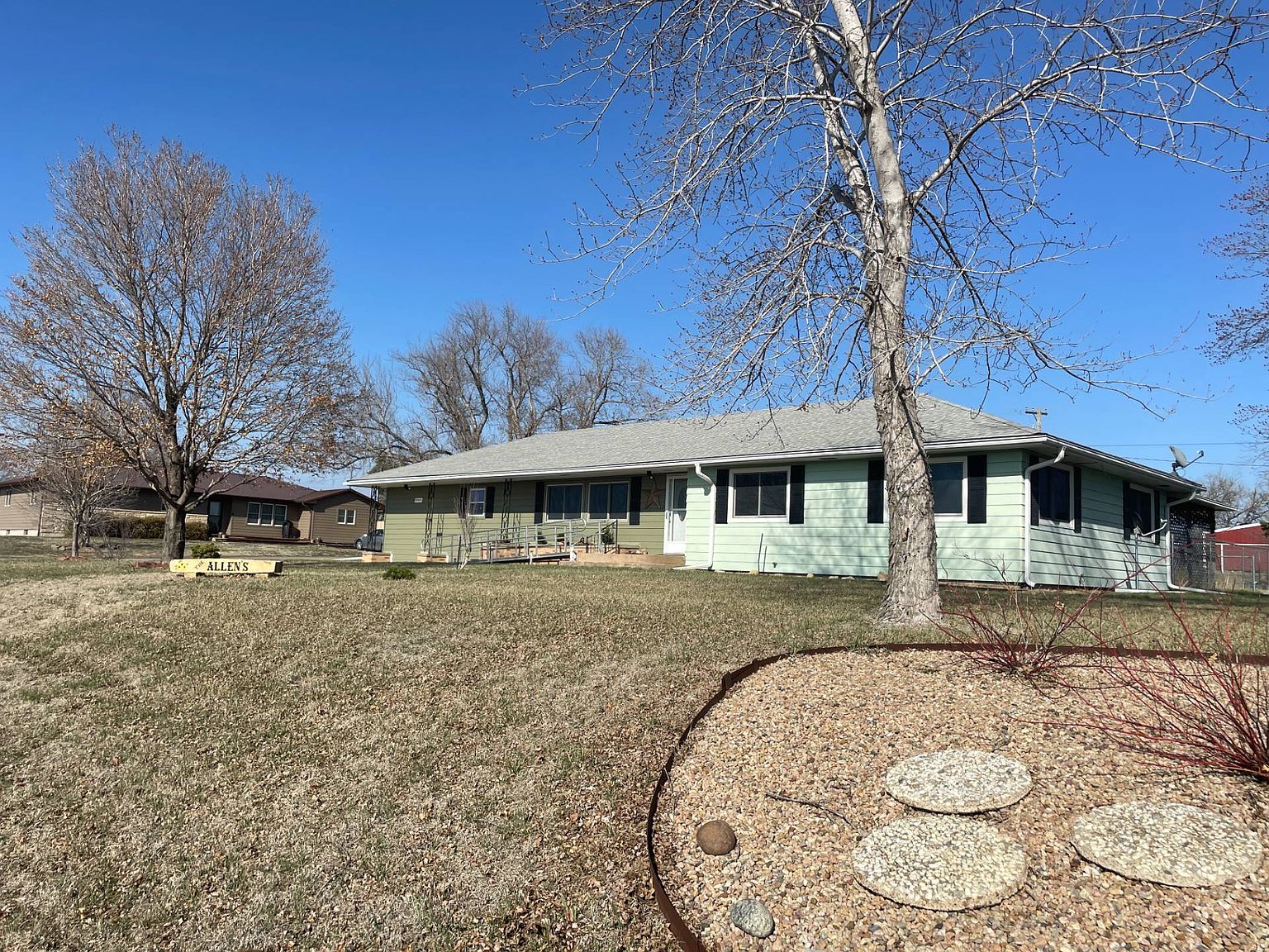 309 West St, Clifton, KS 66937 Zillow