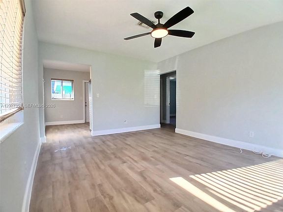 4th image of 2641 SW 13th Ave