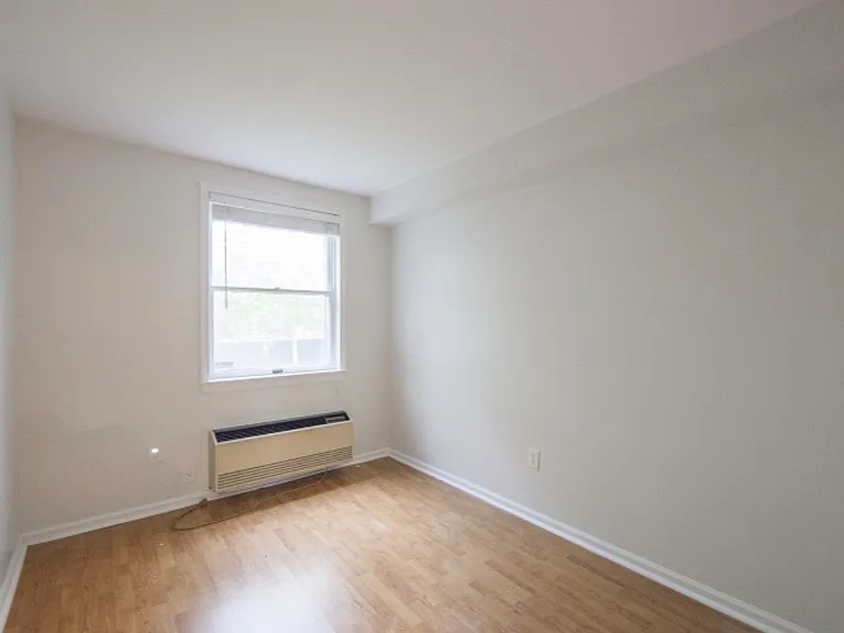 50 Pine St #315 — Photo 8