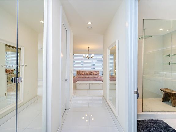5th image of 10463 NW 66th St #10463
