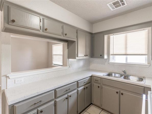 oklahoma-city-oklahoma-2088187575 picture