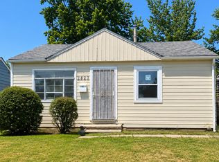 16317 Clearview Ave, Cleveland, OH 44128